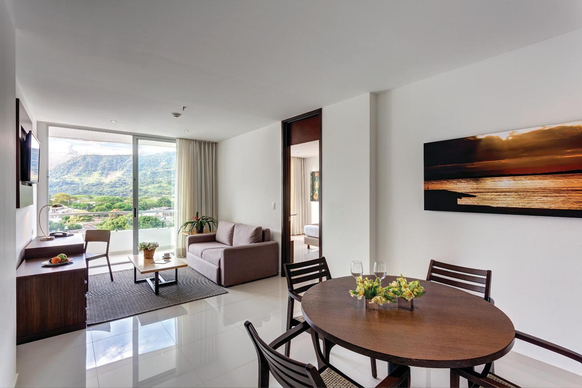 Hotel Estelar יופאל מראה חיצוני תמונה