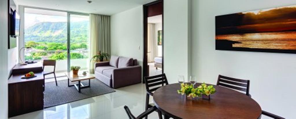 Hotel Estelar יופאל מראה חיצוני תמונה